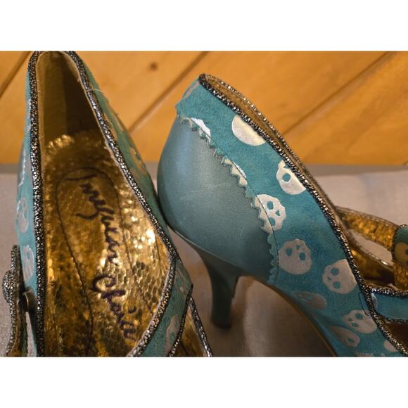 Irregular Choice Heart Skull Heels Sz 7.5 Teal Silver Suede Snap Buttom - Picture 7 of 10
